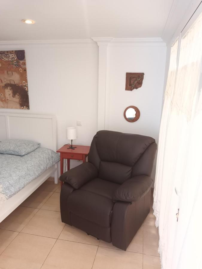 Apartamentos As De Guia, Playa De Las Canteras Лас-Пальмас-де-Гран-Канария Экстерьер фото