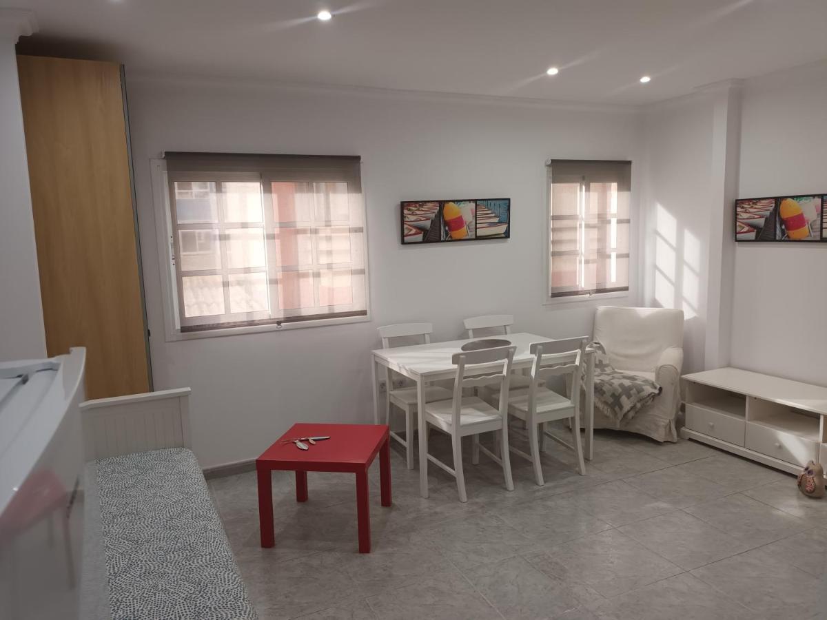 Apartamentos As De Guia, Playa De Las Canteras Лас-Пальмас-де-Гран-Канария Экстерьер фото